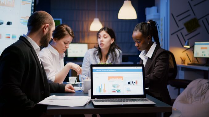 How sales teams can use AI today to optimise conversions How sales teams can use AI today to optimise conversions